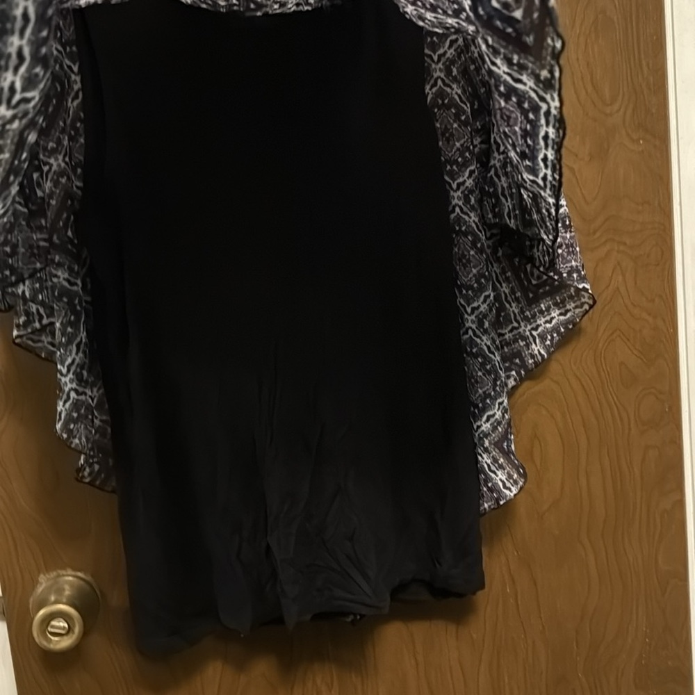 AB Studio Purple and White Patterned Top size XL - Picture 3 of 5